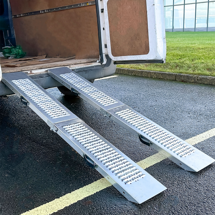 Carpoint Steel Loading Ramp - 2500kg Capacity, 80x20x23cm, Heavy Duty Car Ramp For Tilting Or Access